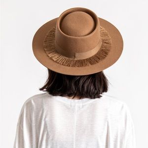 New NWT Brixton Phoenix Hat Coconut Small Fringe Felt Tan